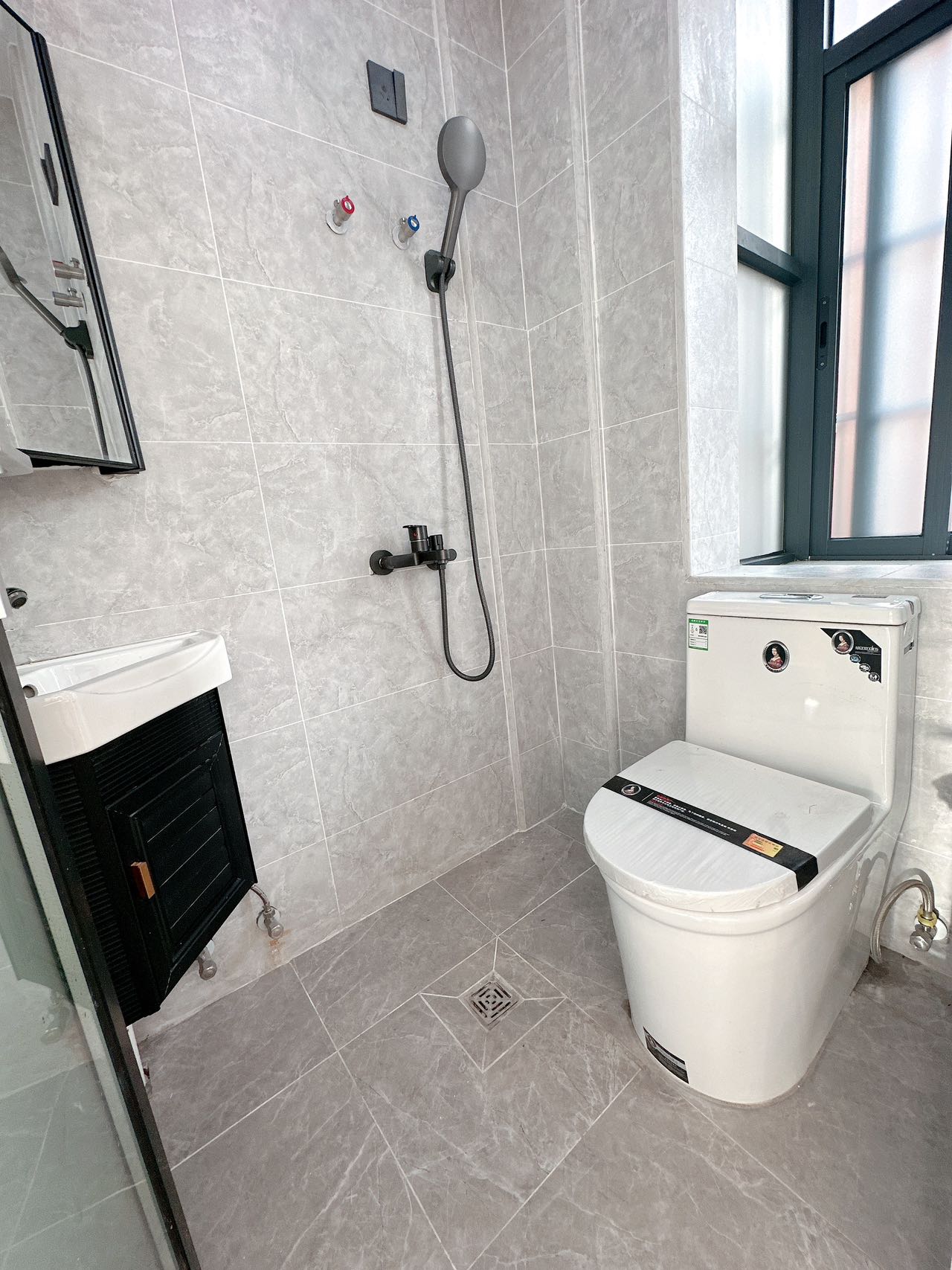 1748334308597961.jpg 40d4602635893fea5ad67cb3cf6471a8.jpg