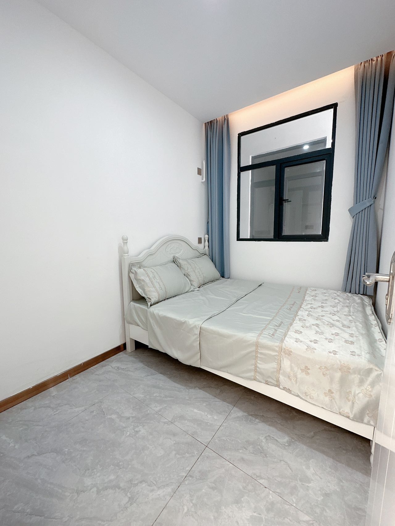 1748397752378399.jpg 0001fef6face773b88ba123ac9ef6f73.jpg