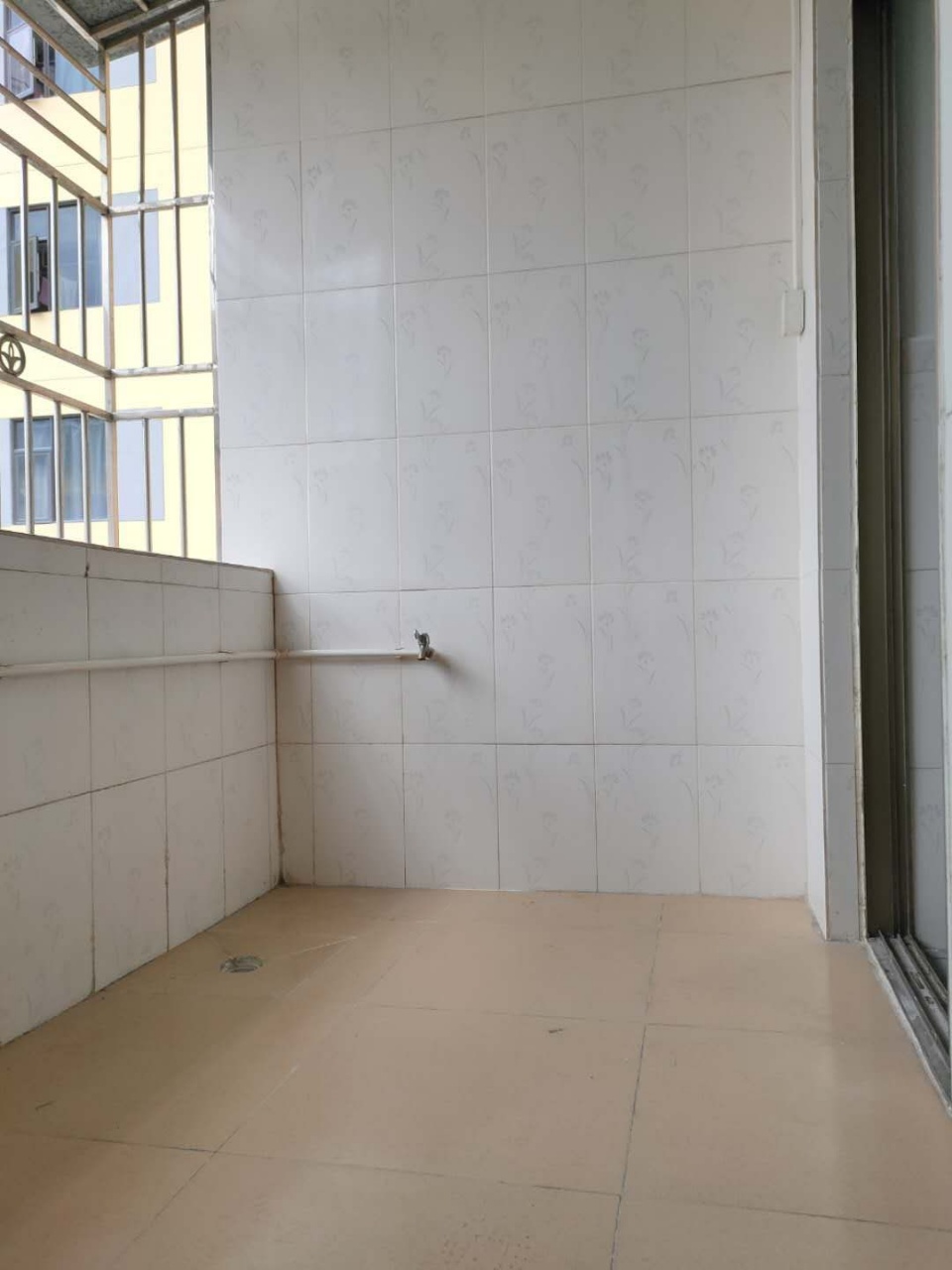 匯福豪居2期原始1房1廳，預售價52萬左右