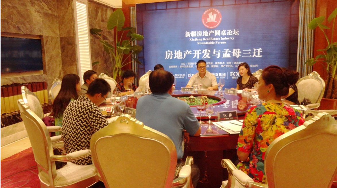 目前海南許多售樓處都在賣小產(chǎn)權房