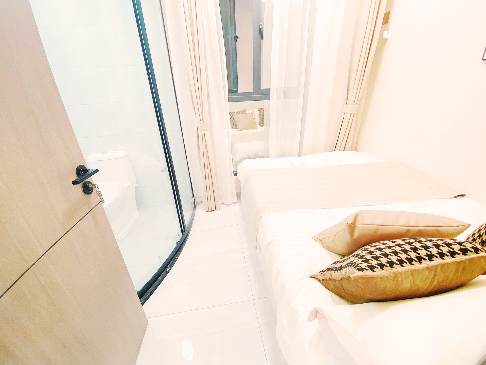 深圳石巖小產權房| 蔚藍花城 ，34.8萬/套