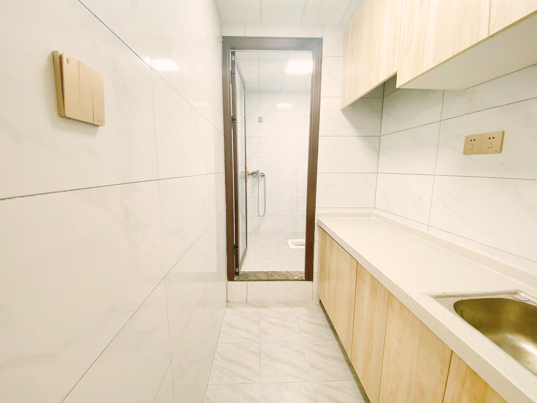 深圳石巖小產權房| 蔚藍花城 ，34.8萬/套